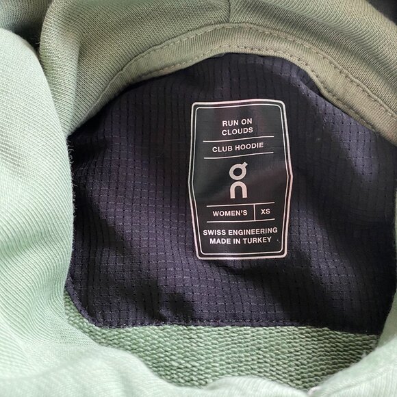 On Club Oversize Organic Cotton Blend Hoodie Size XS Green - Picture 3 of 7